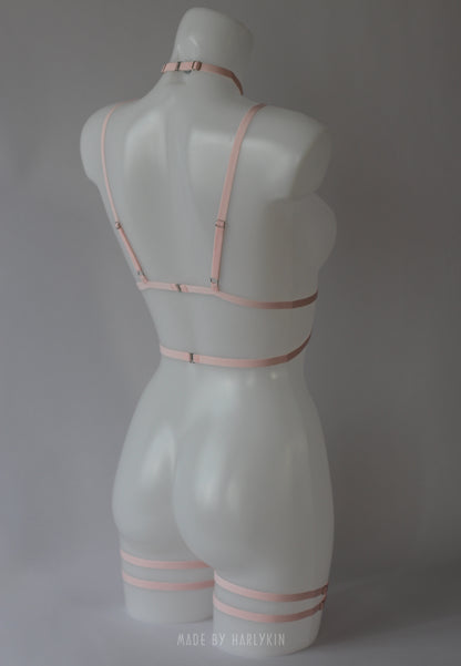 Neonoworóżowy komplet bielizny z uprzężą